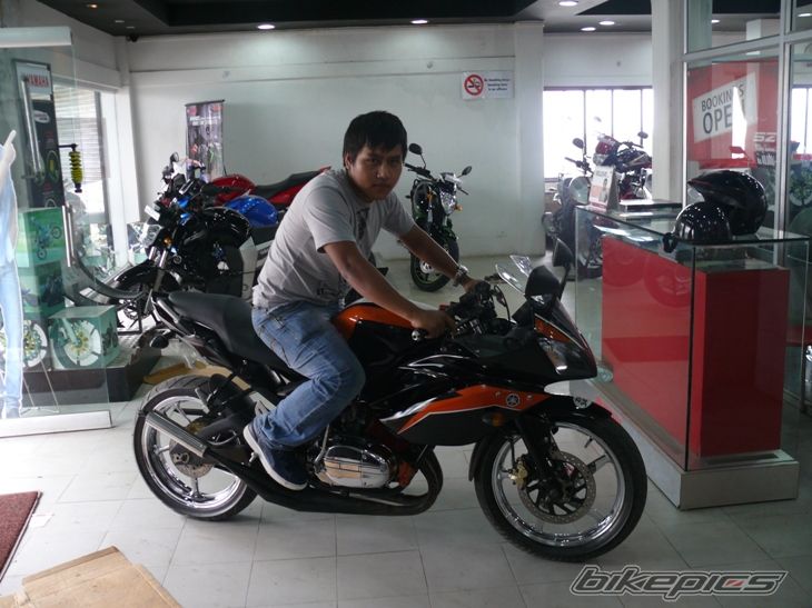 Photo 2068881