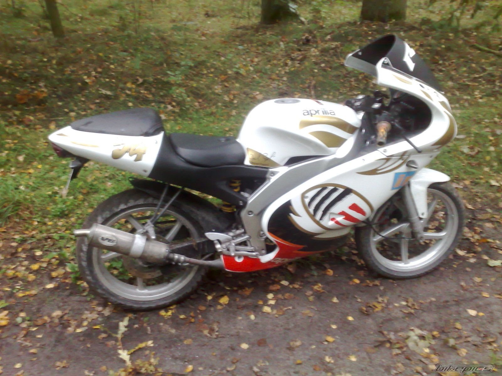 Photo 2069034