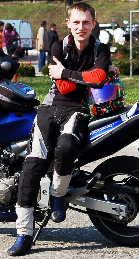 Bike Photo 2069076