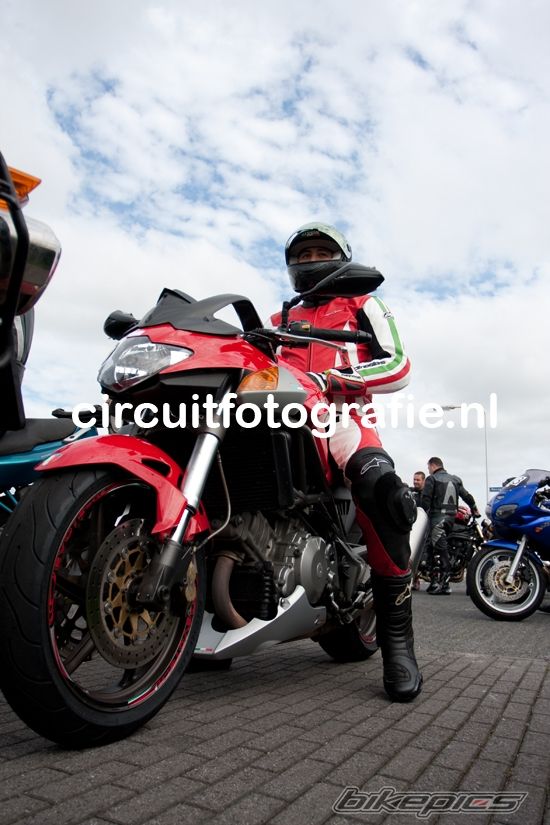 Photo 2069304
