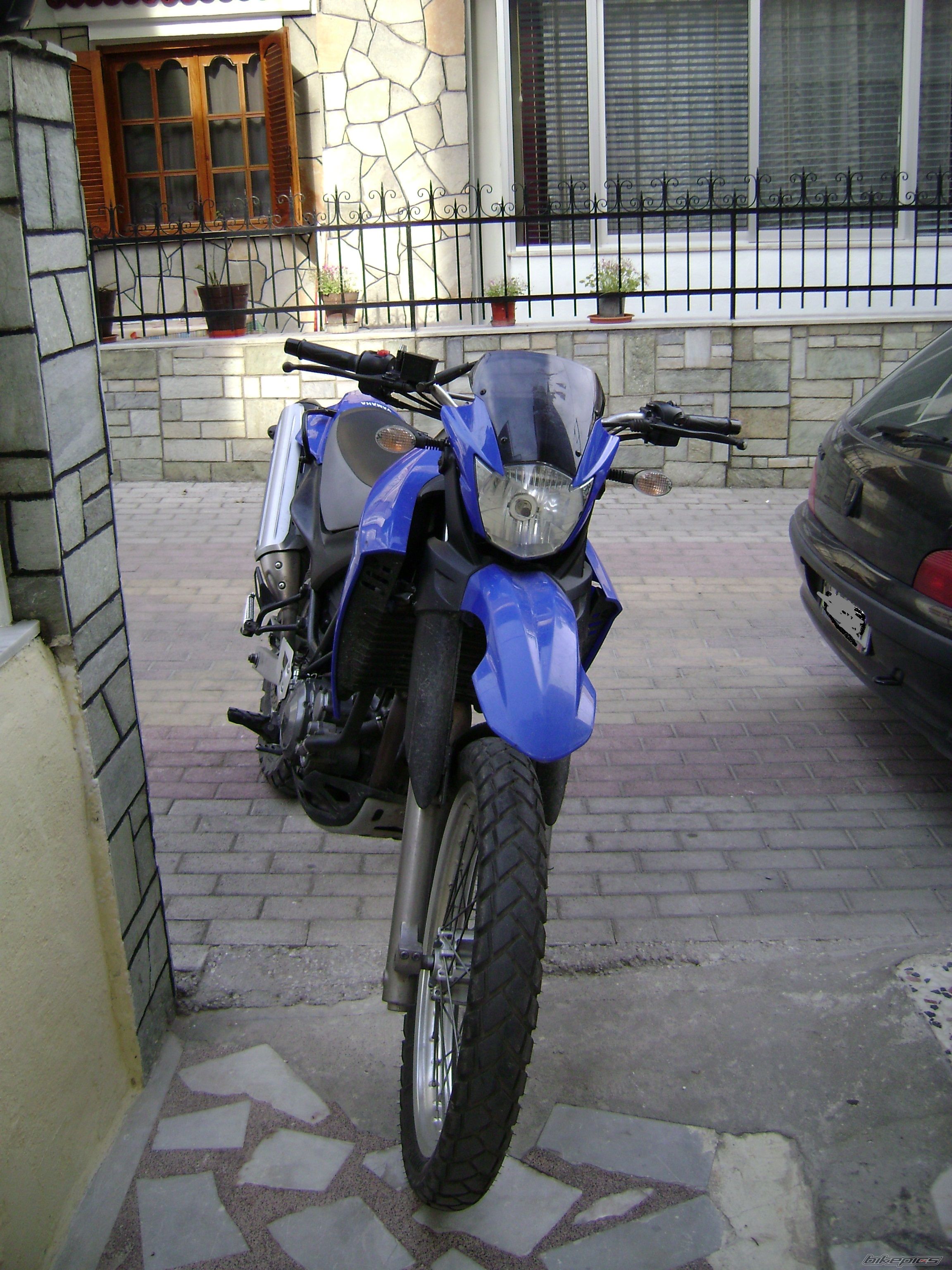 Photo 2069346