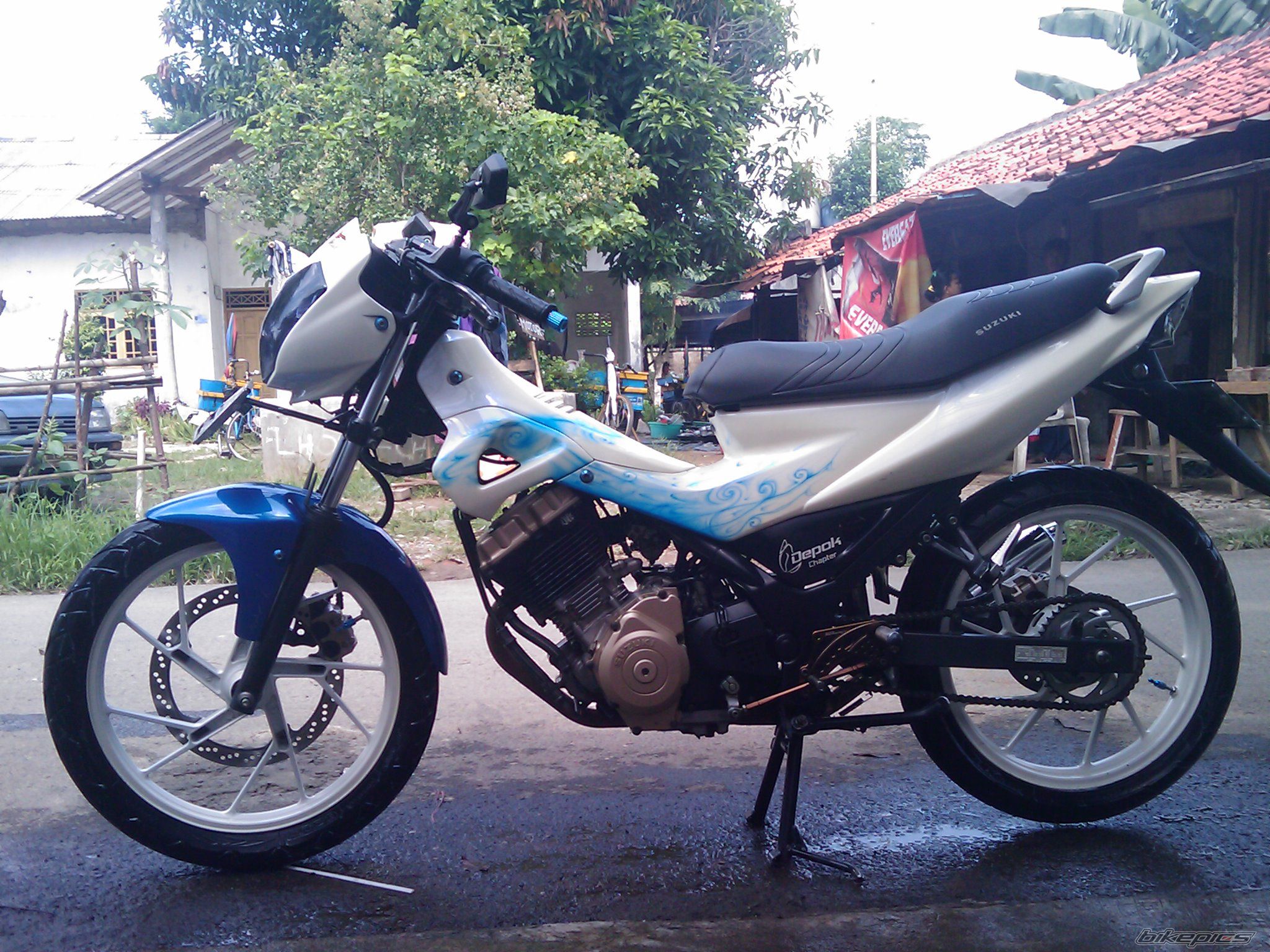Photo 2069430