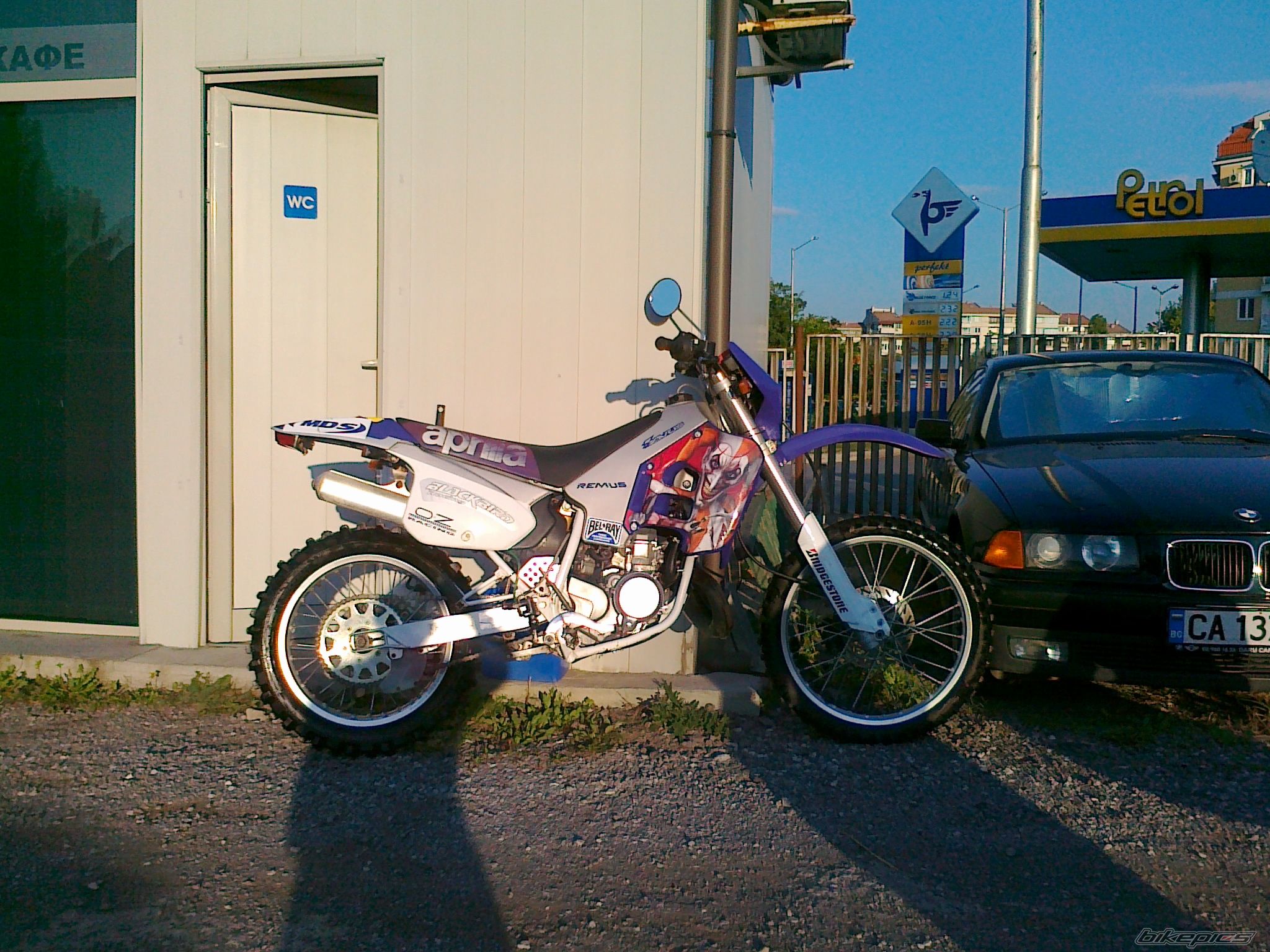 Photo 2069448