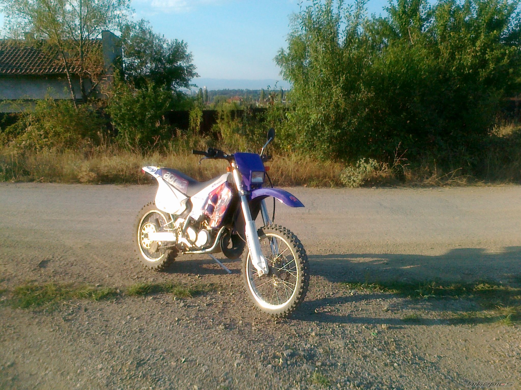 Photo 2069455