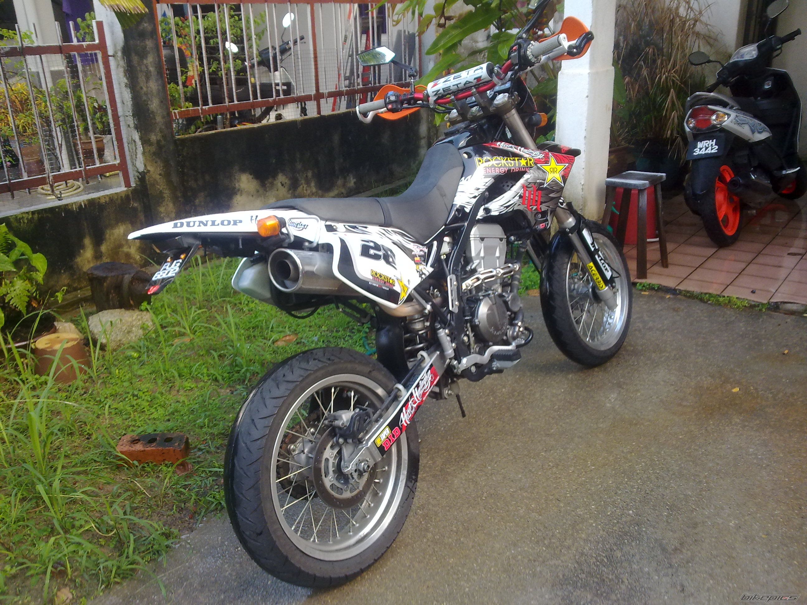 Photo 2069534