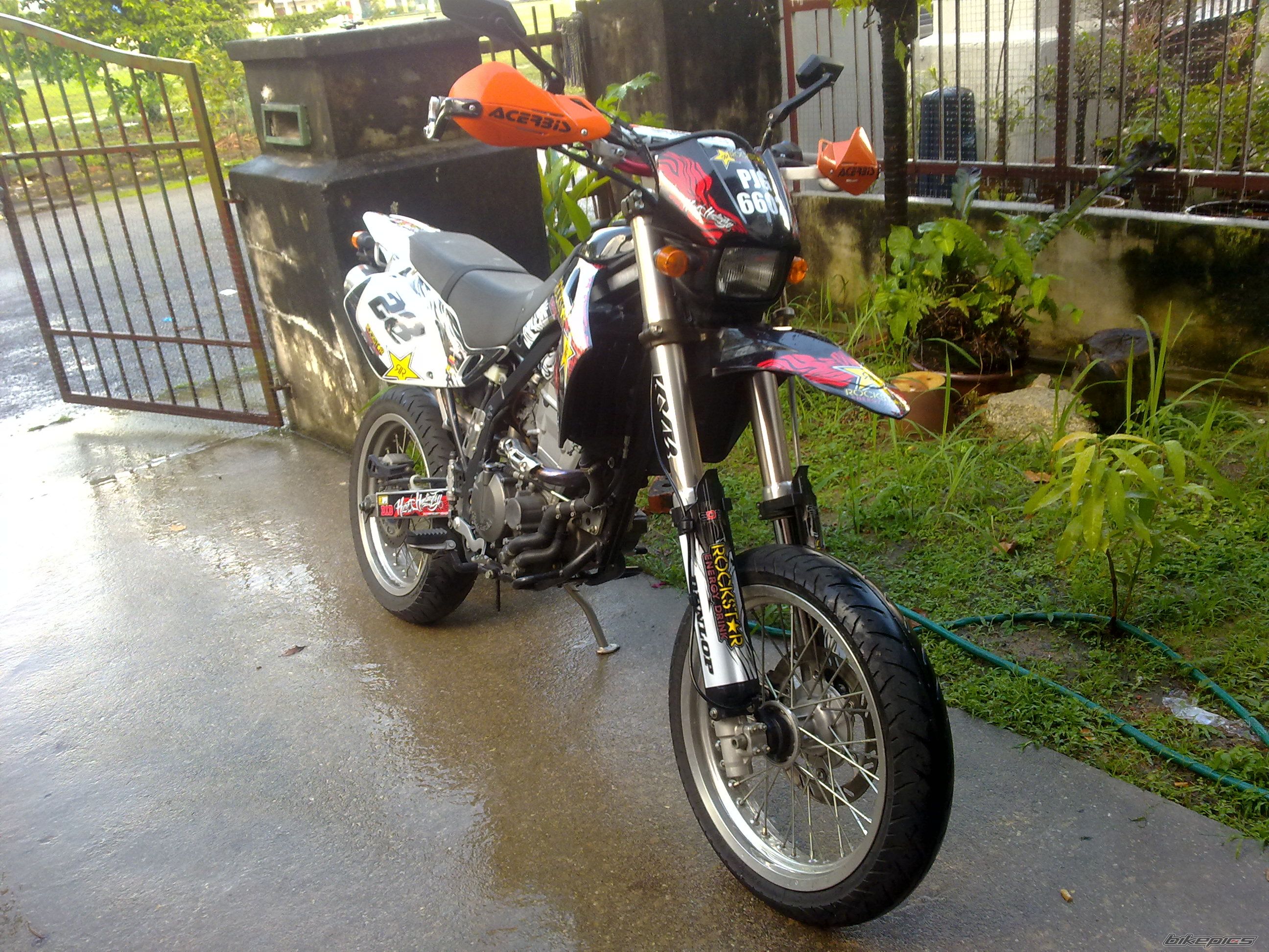 Photo 2069536