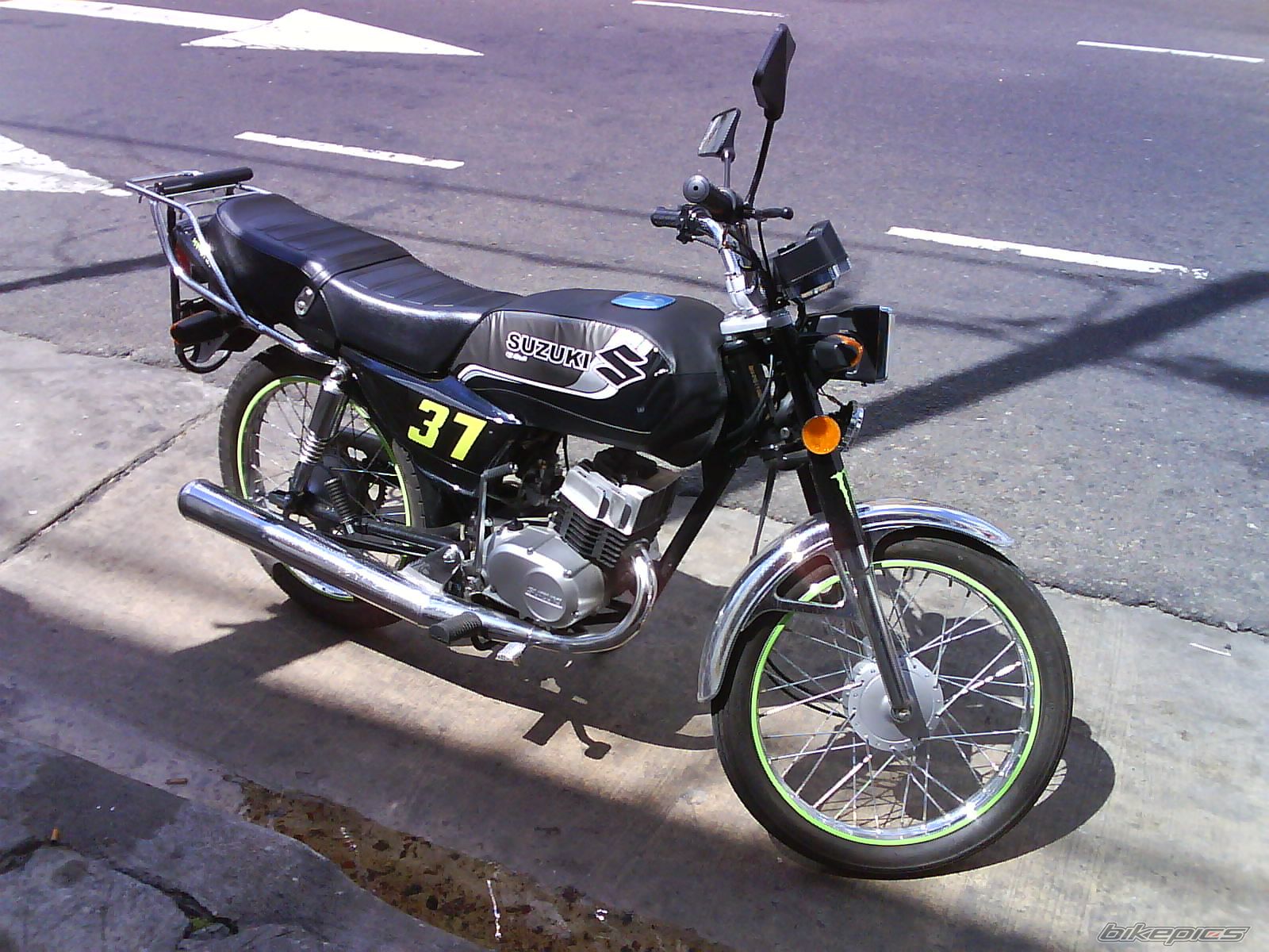 Photo 2069582