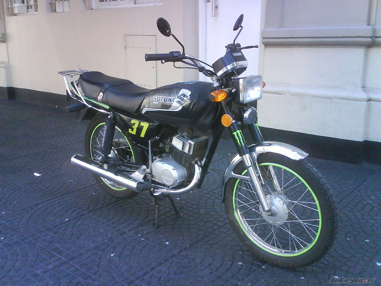 Photo 2069588
