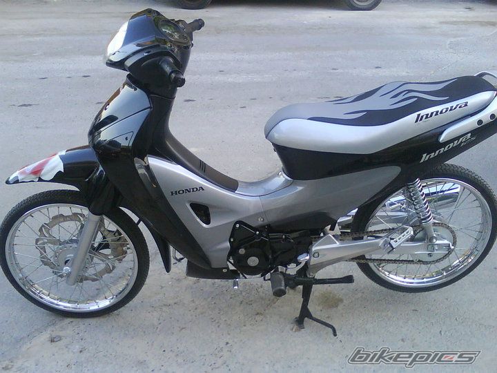 Photo 2069651