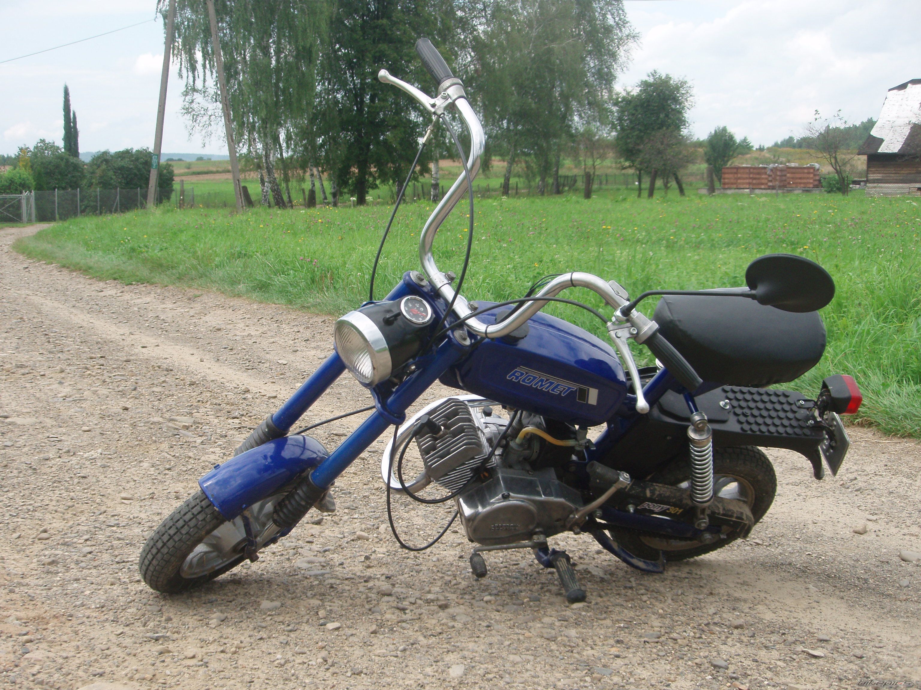Photo 2069652