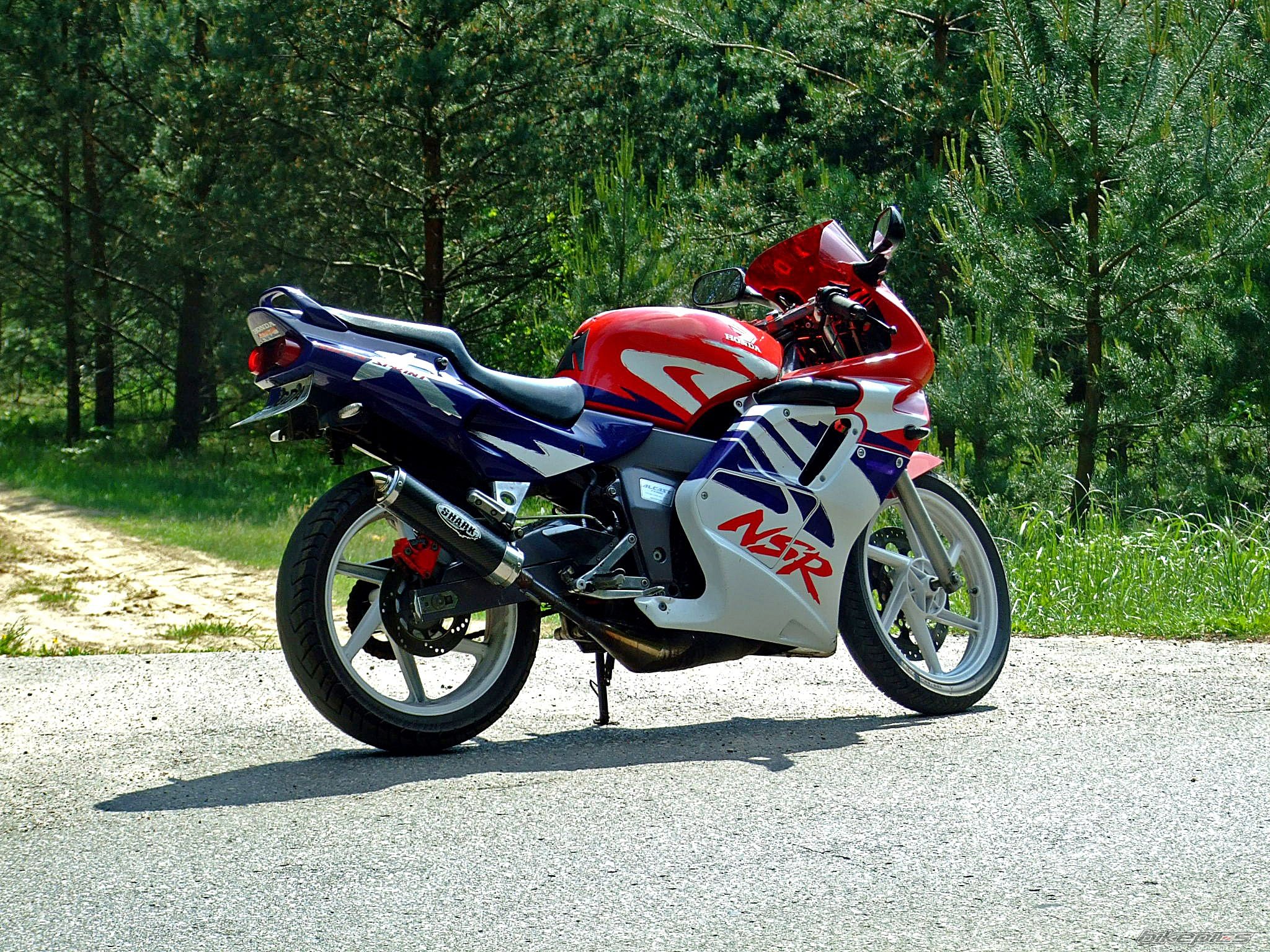Bike Photo 2069823