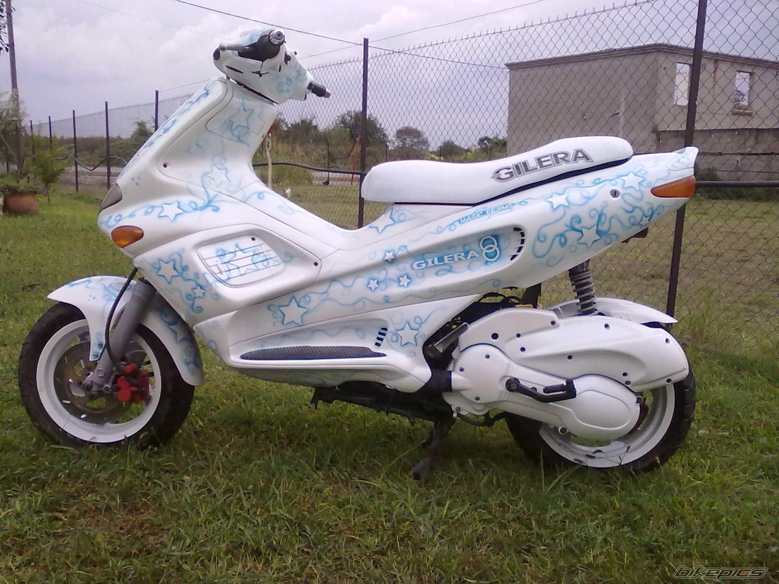 Photo 2069978