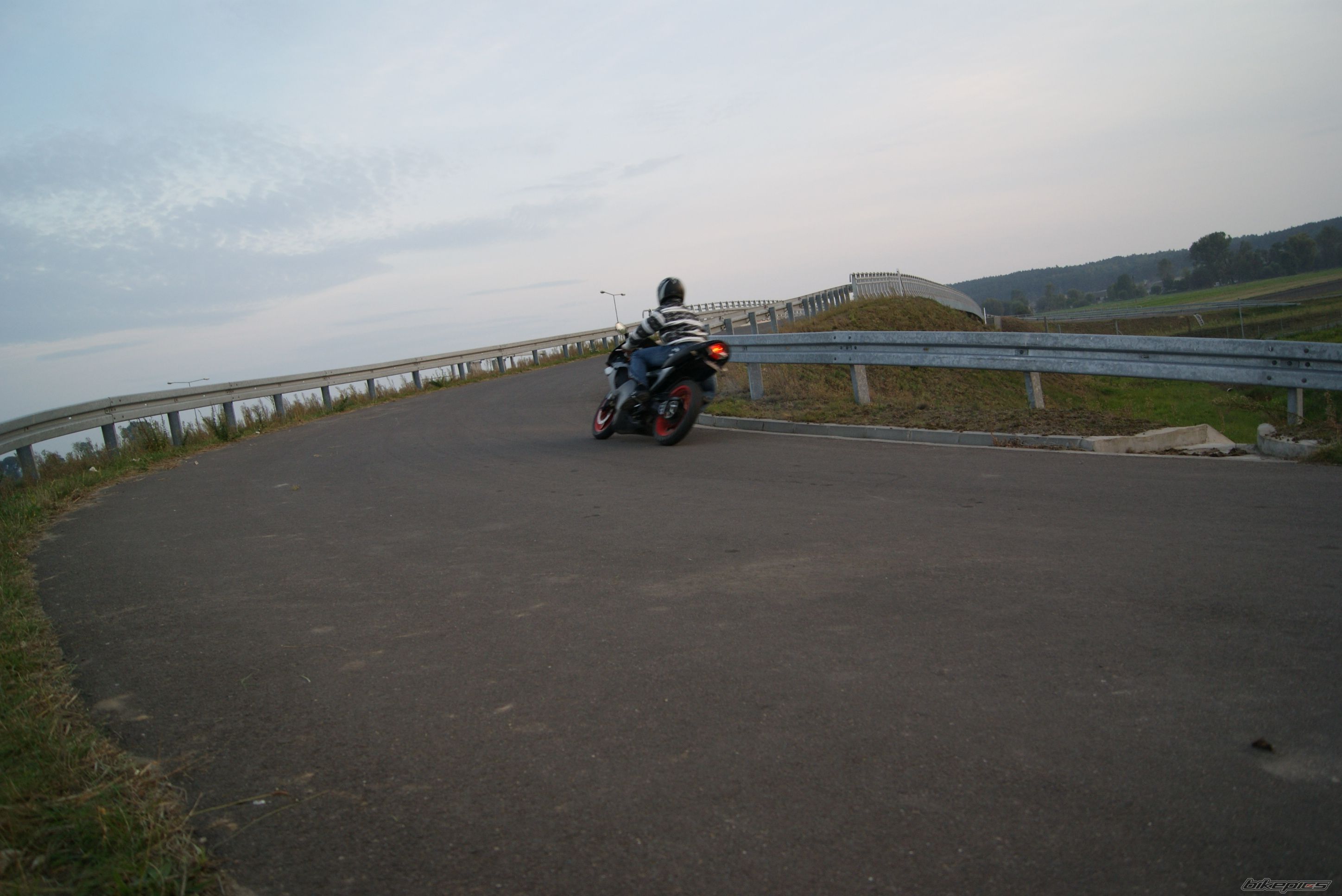 Photo 2069994