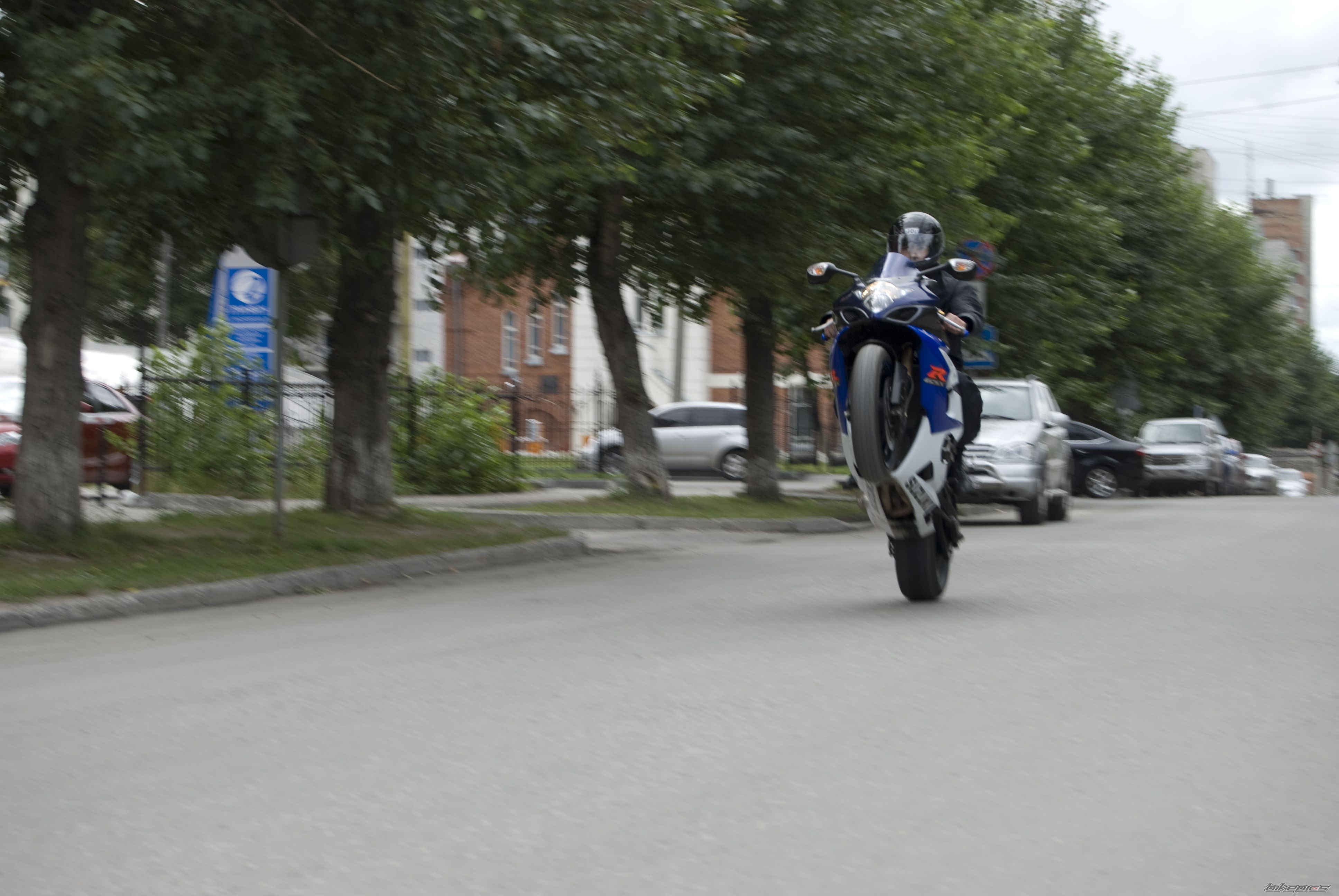 Bike Photo 2070277