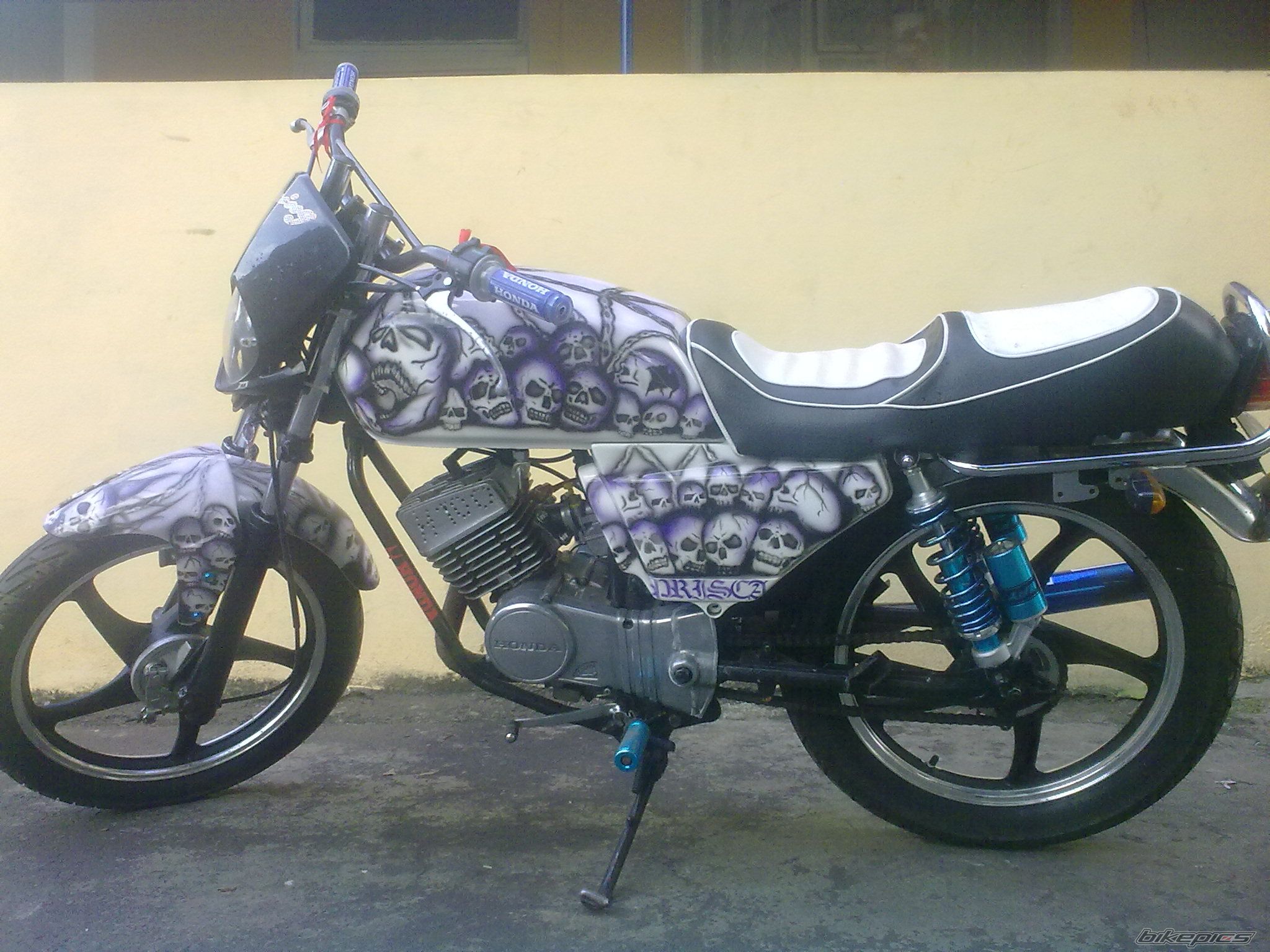 Photo 2071105