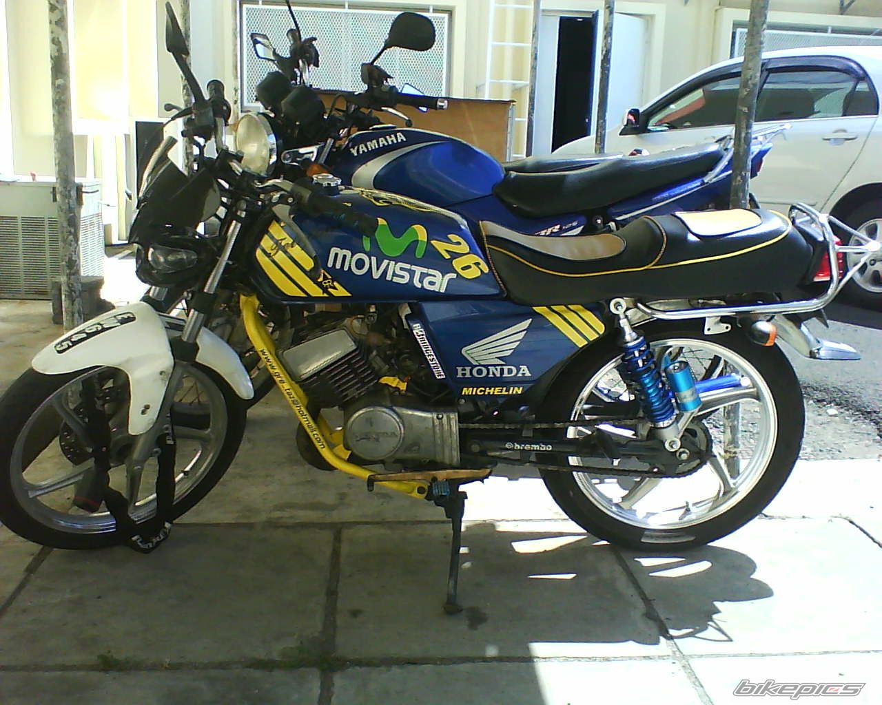 Photo 2071108