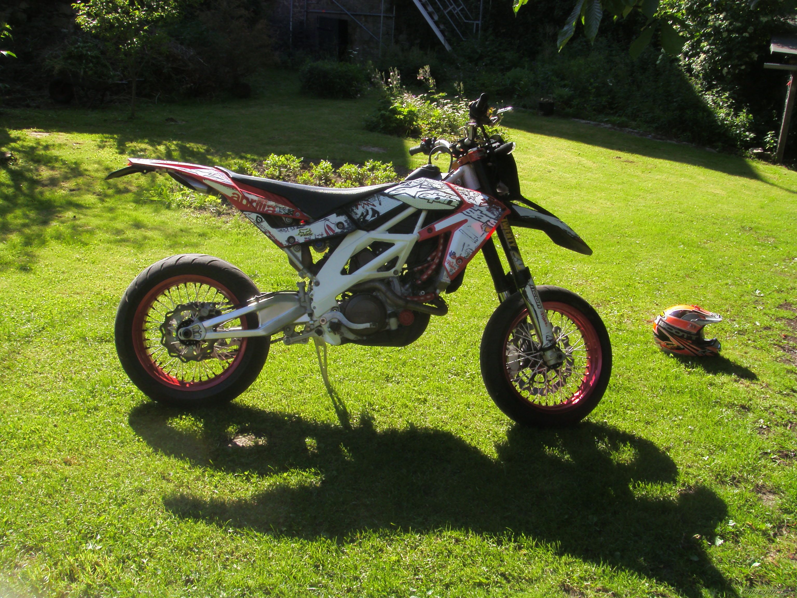 Photo 2071332