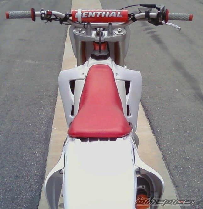 Photo 2071354