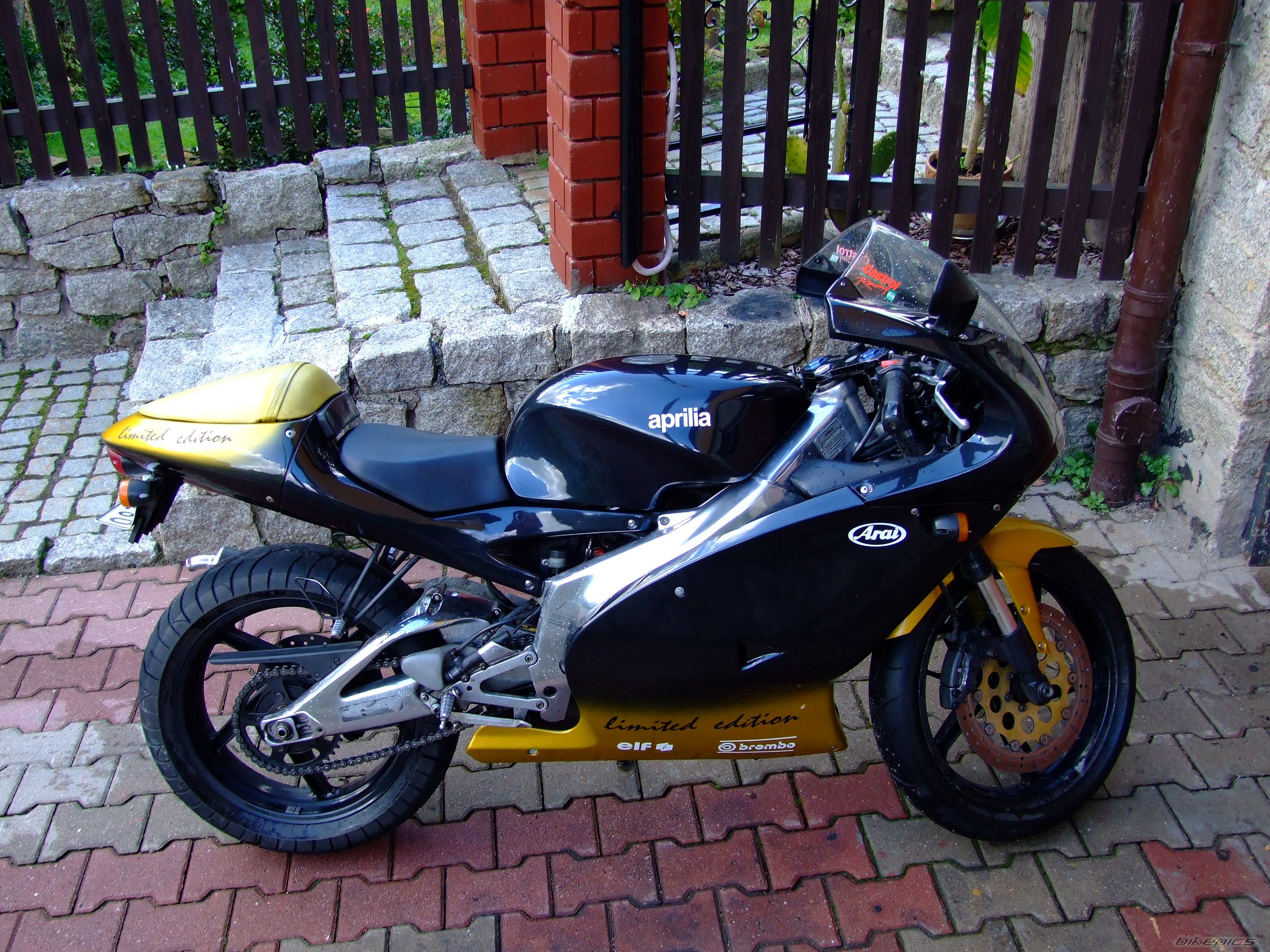 Photo 2071632