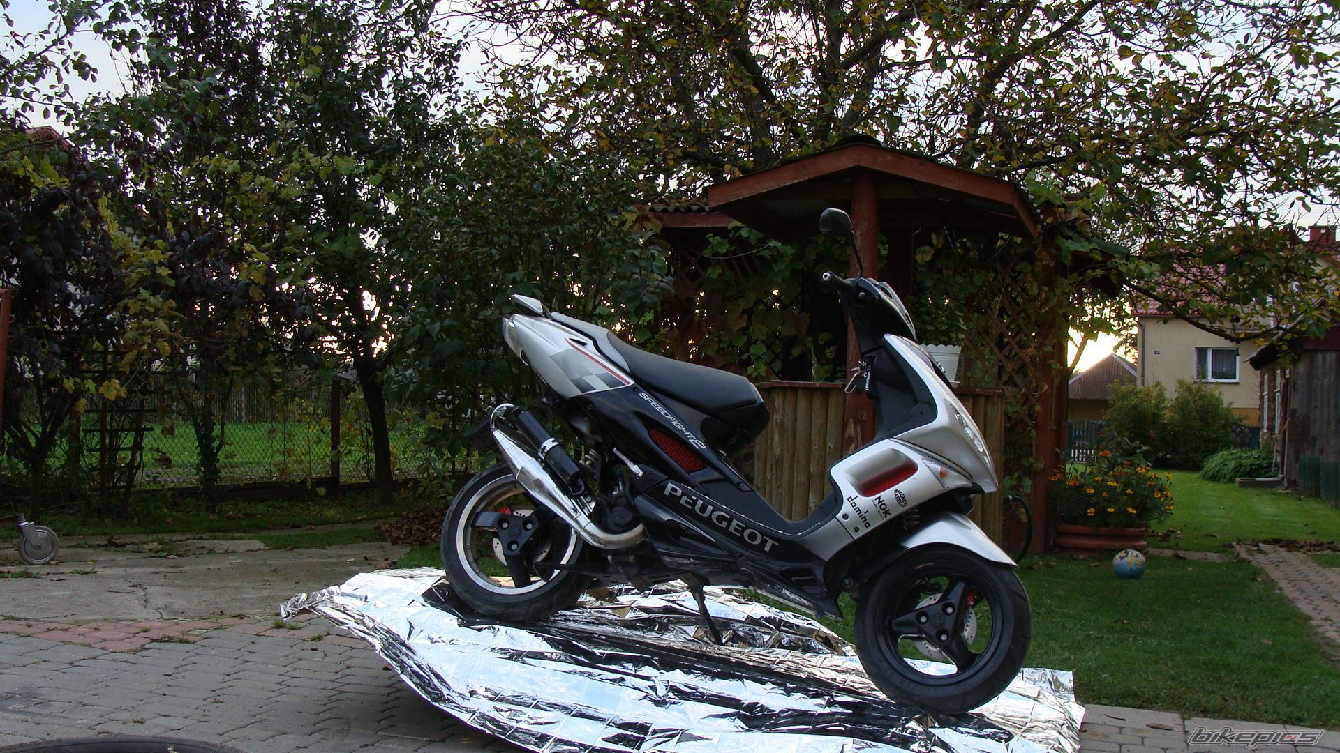 Photo 2071915