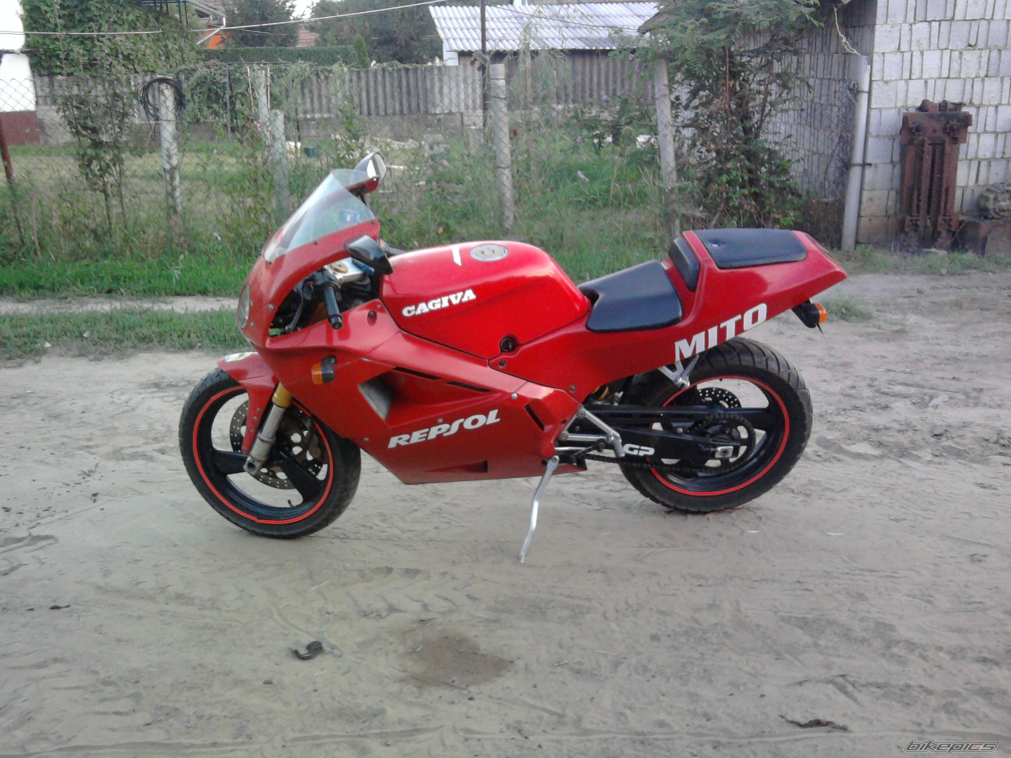 Photo 2072075