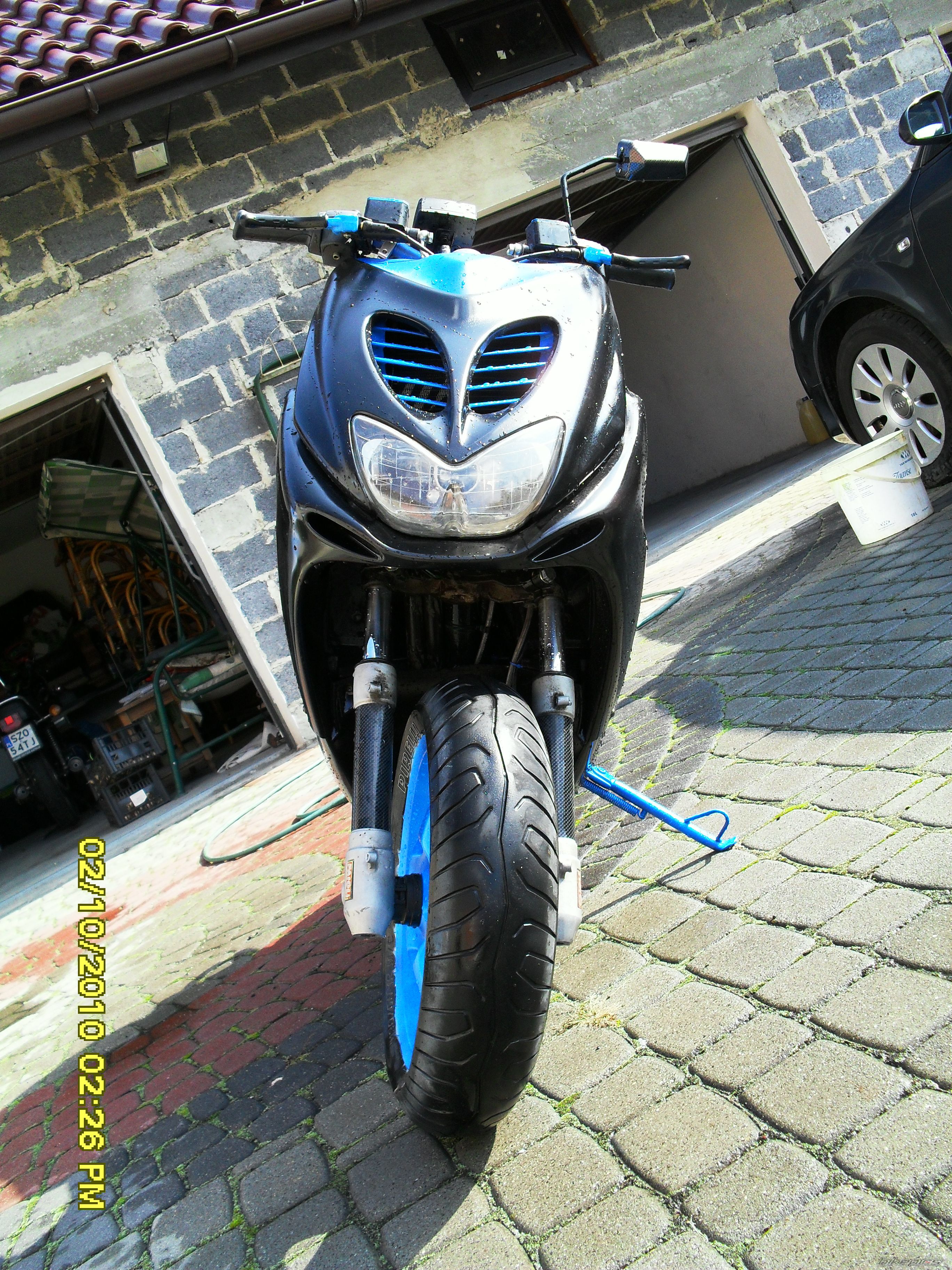 Photo 2072137