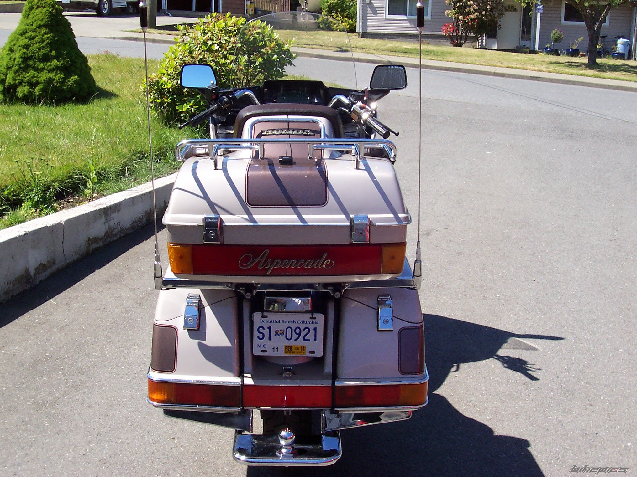 Photo 2072236
