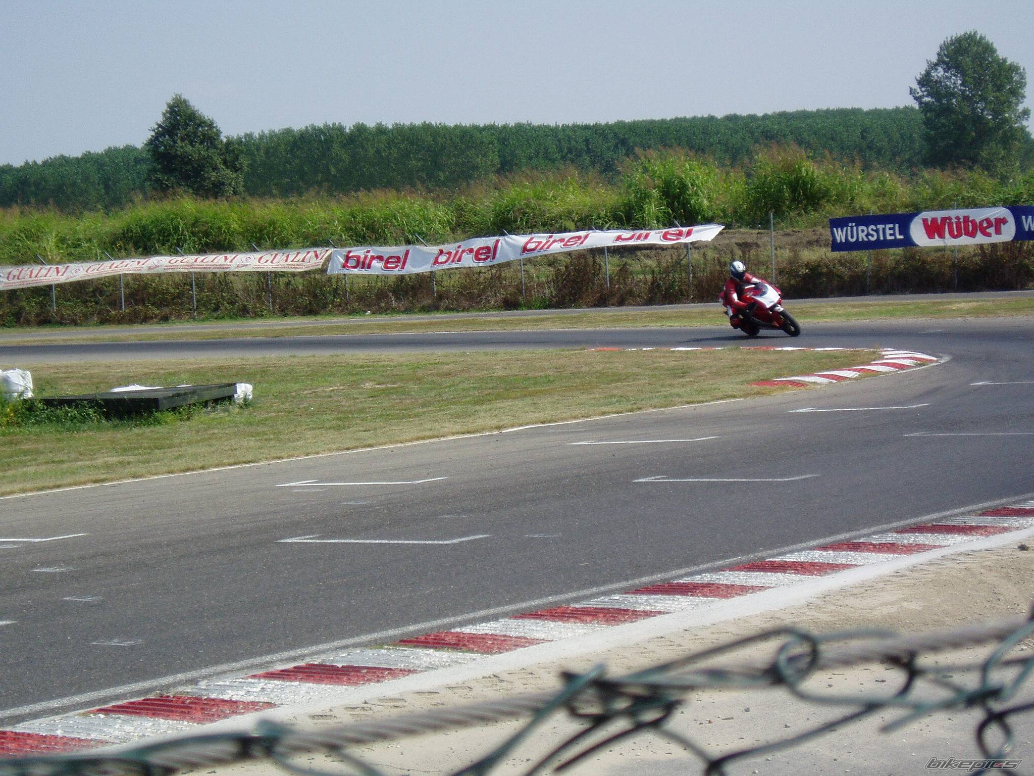 Photo 207236