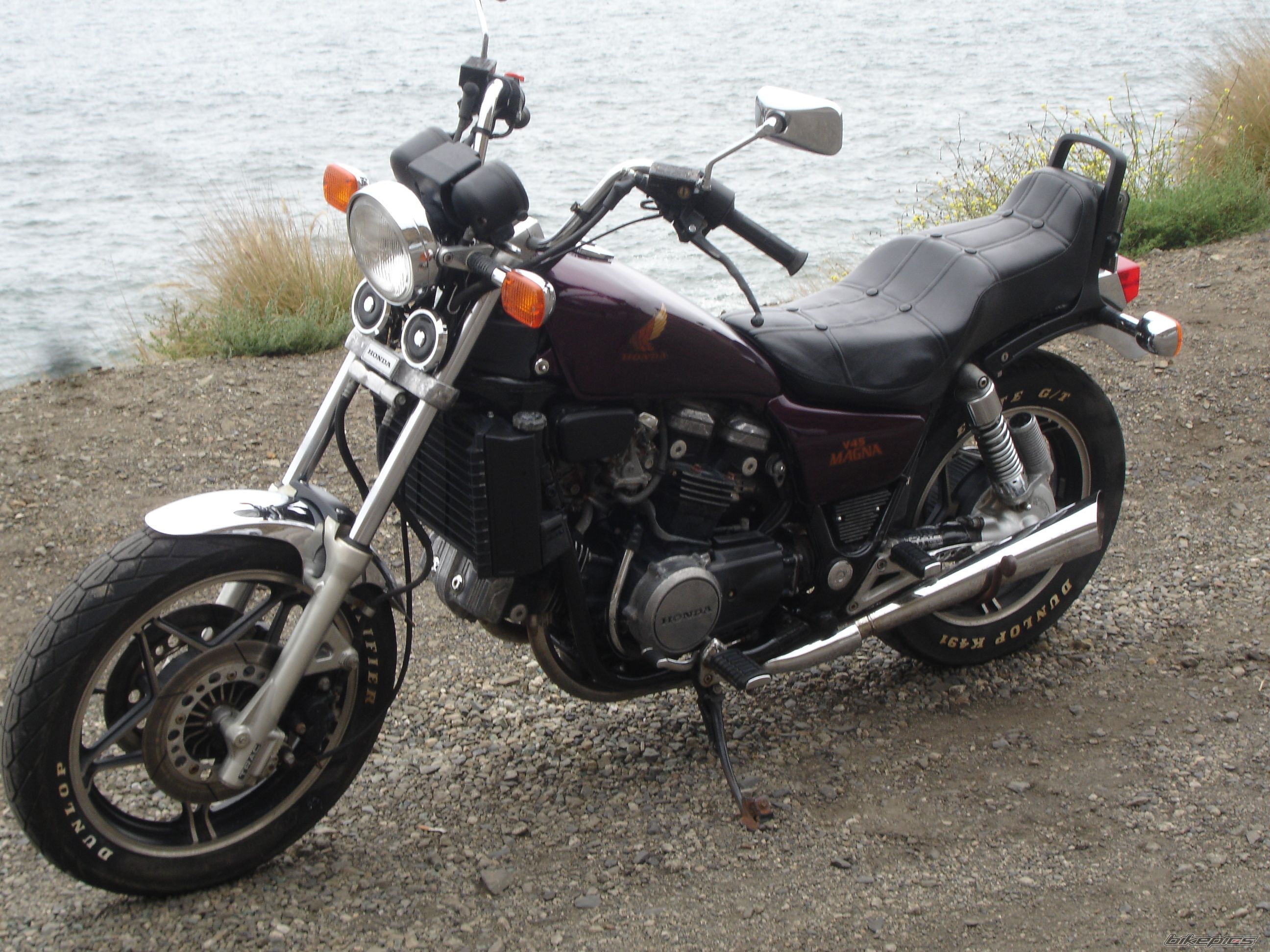 Photo 2072371