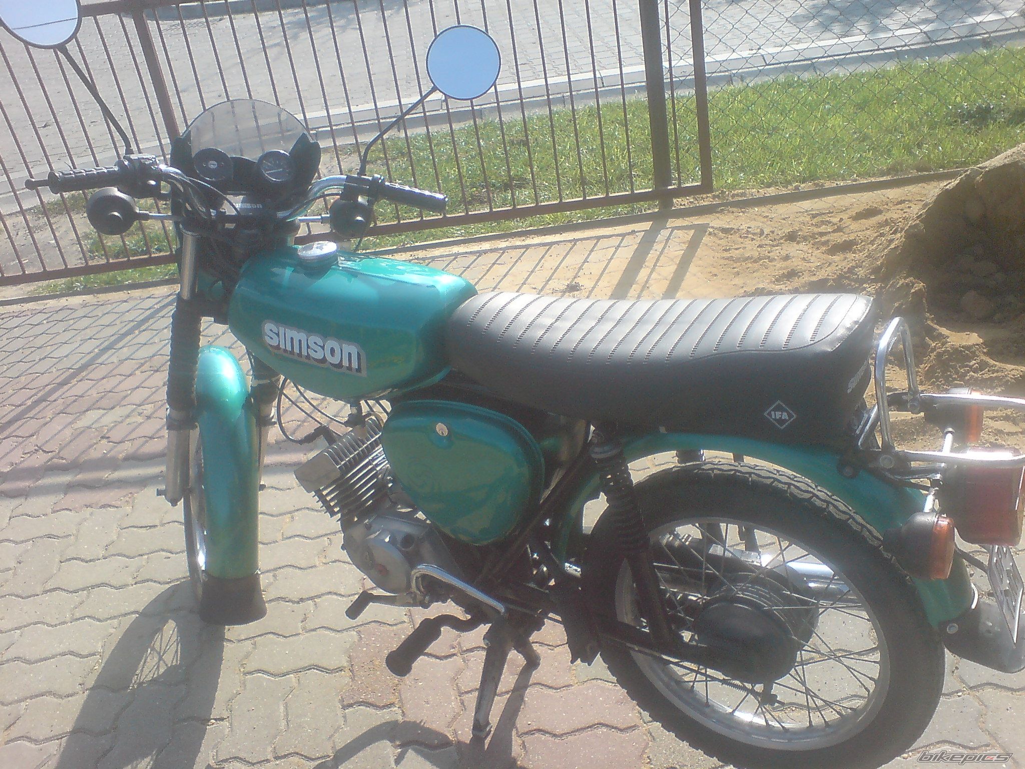 Photo 2072386