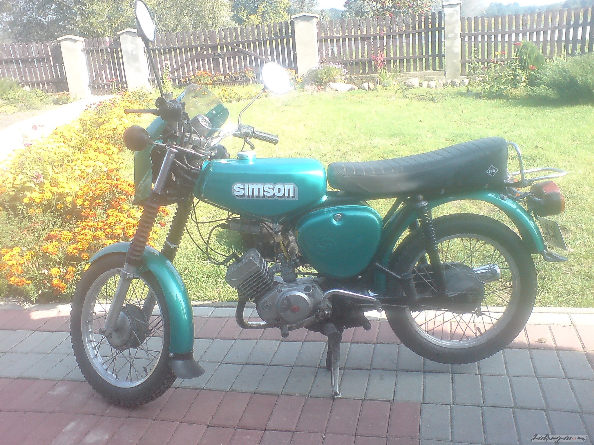 Photo 2072388
