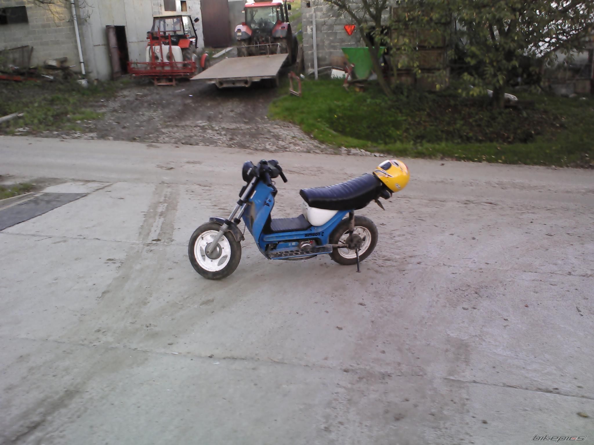 Photo 2072598