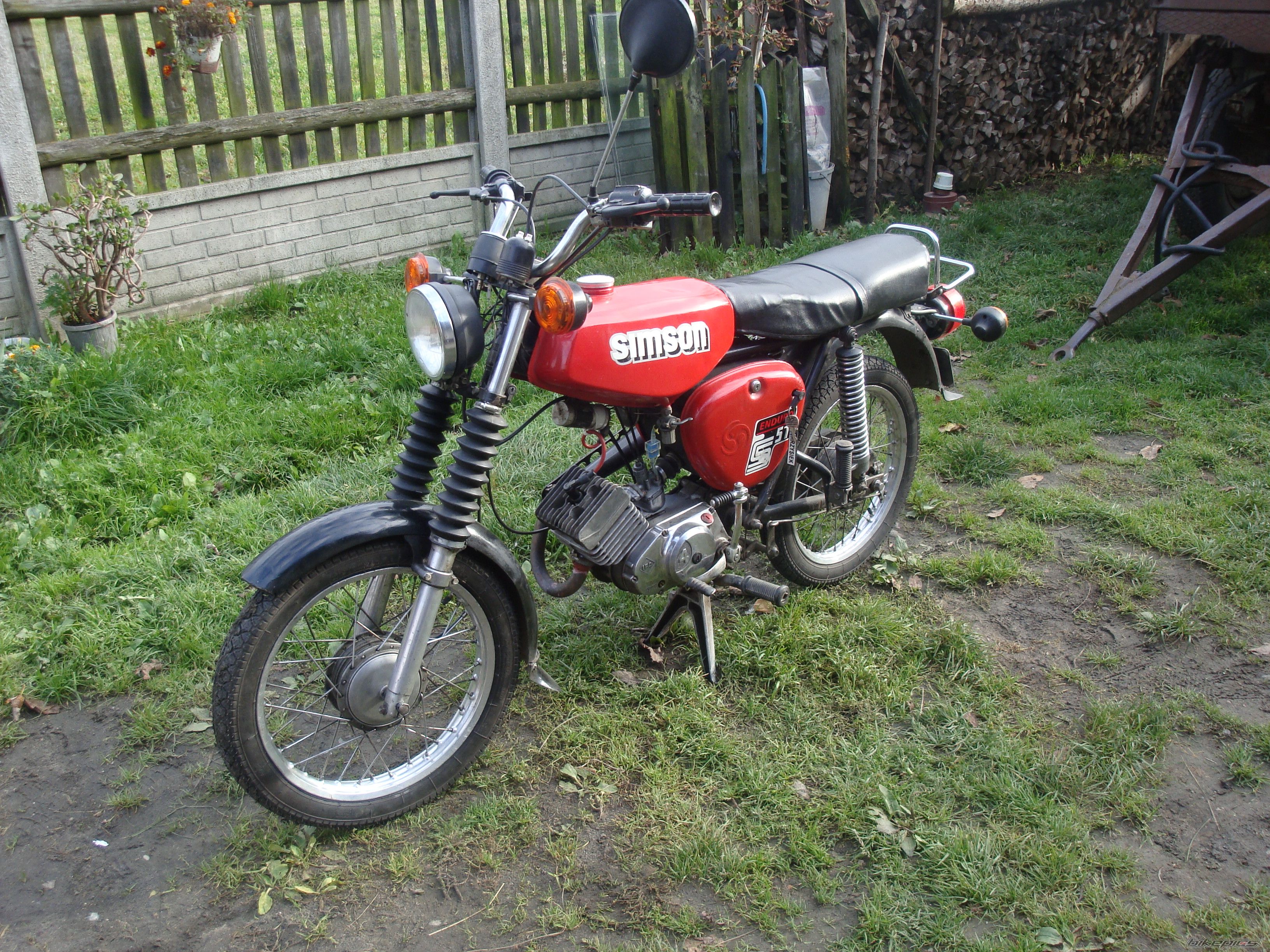 Photo 2072679