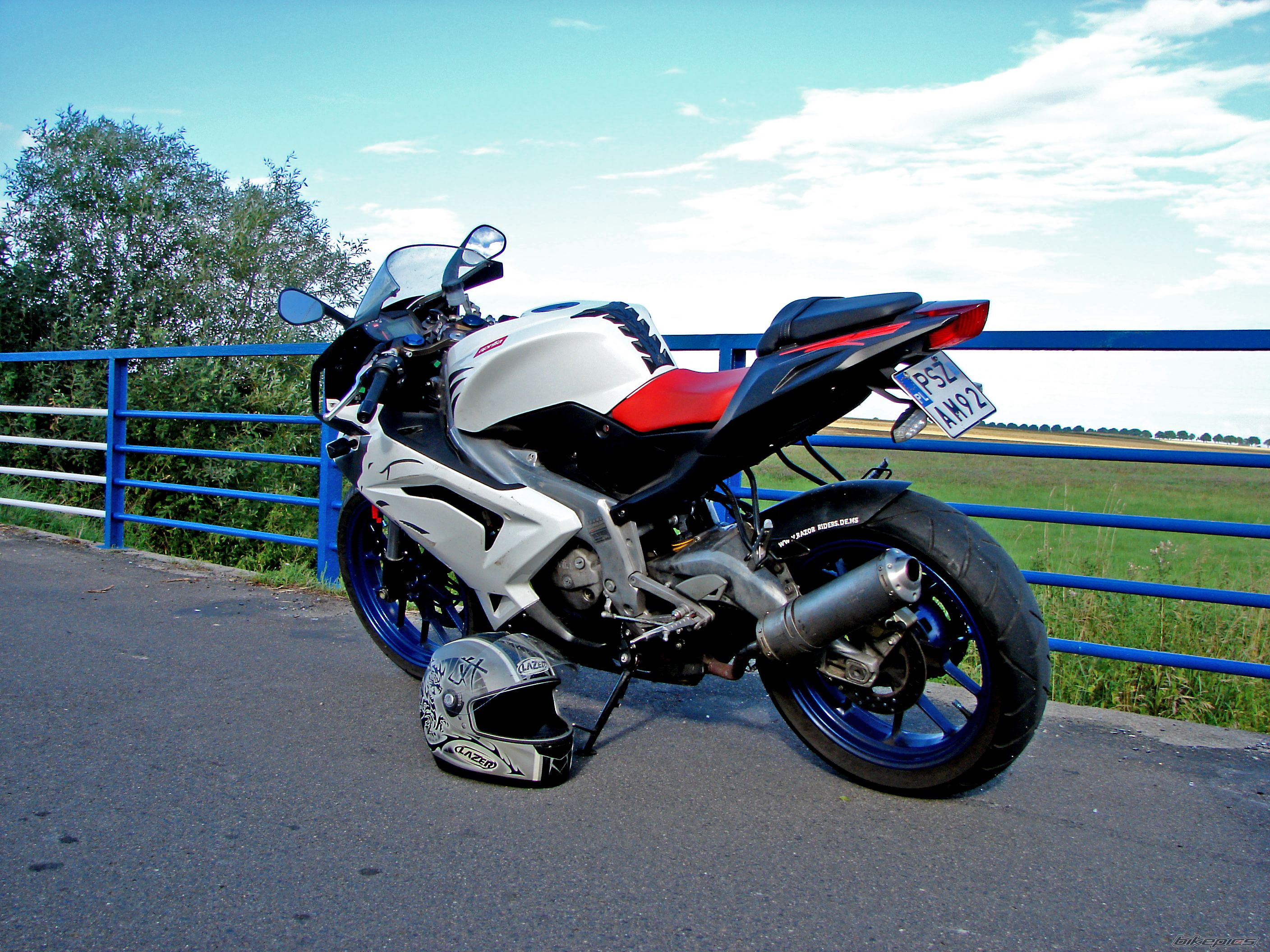 Bike Photo 2072765