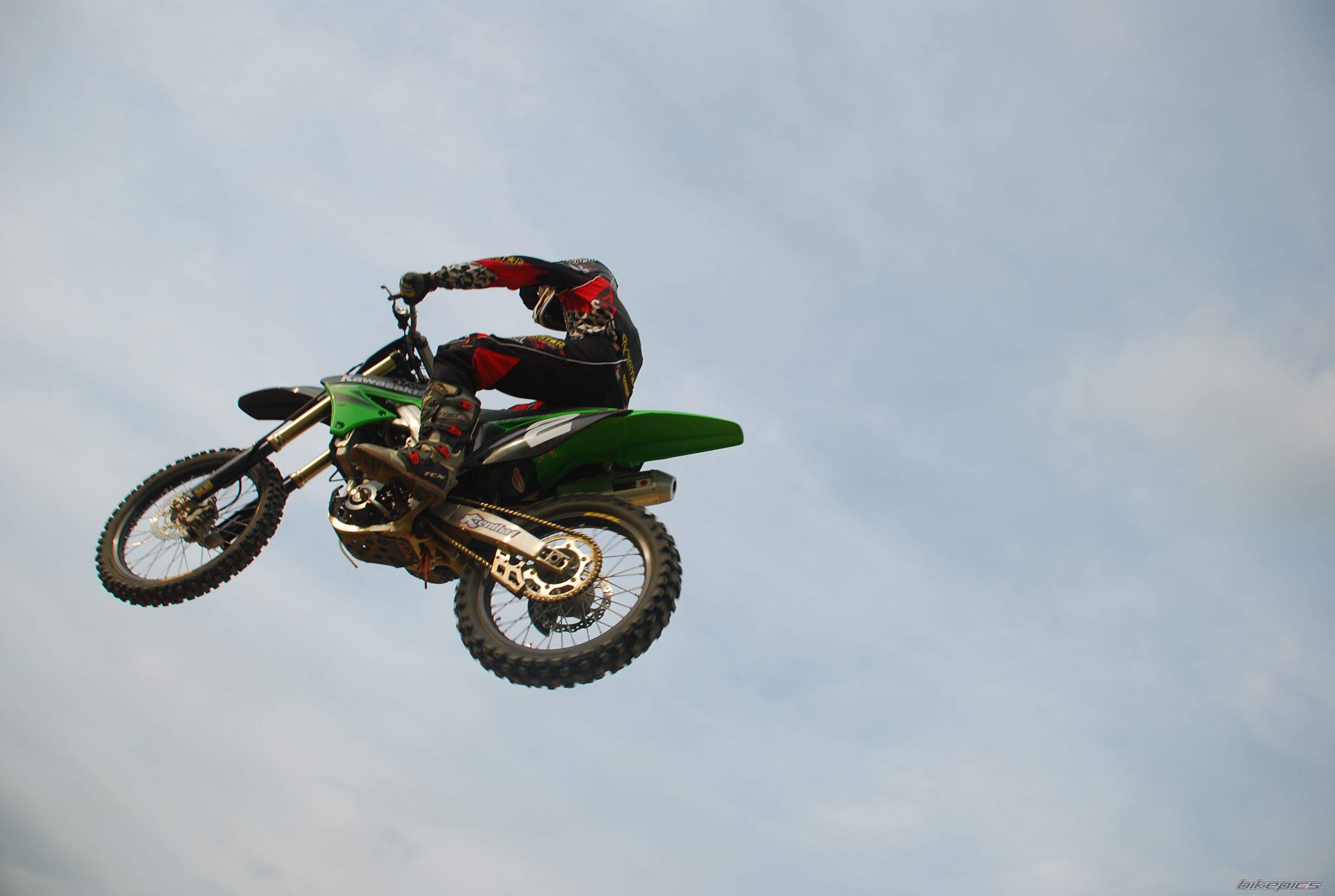 Photo 2072835