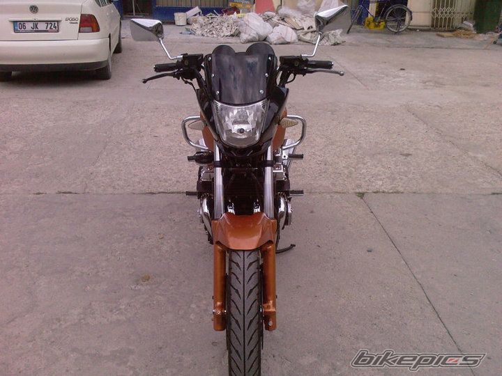 Photo 2072842