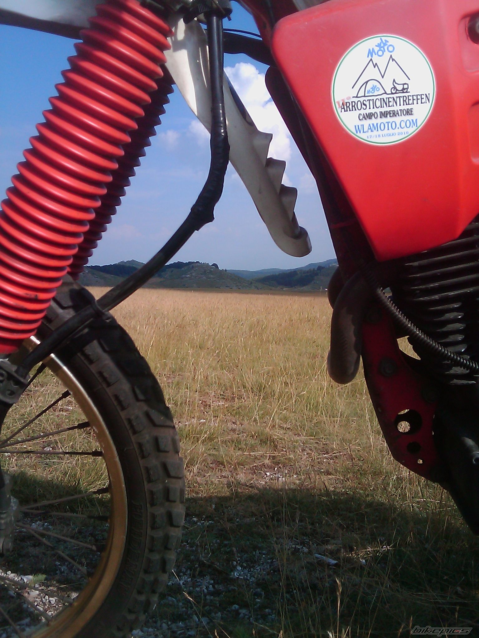 Photo 2072986