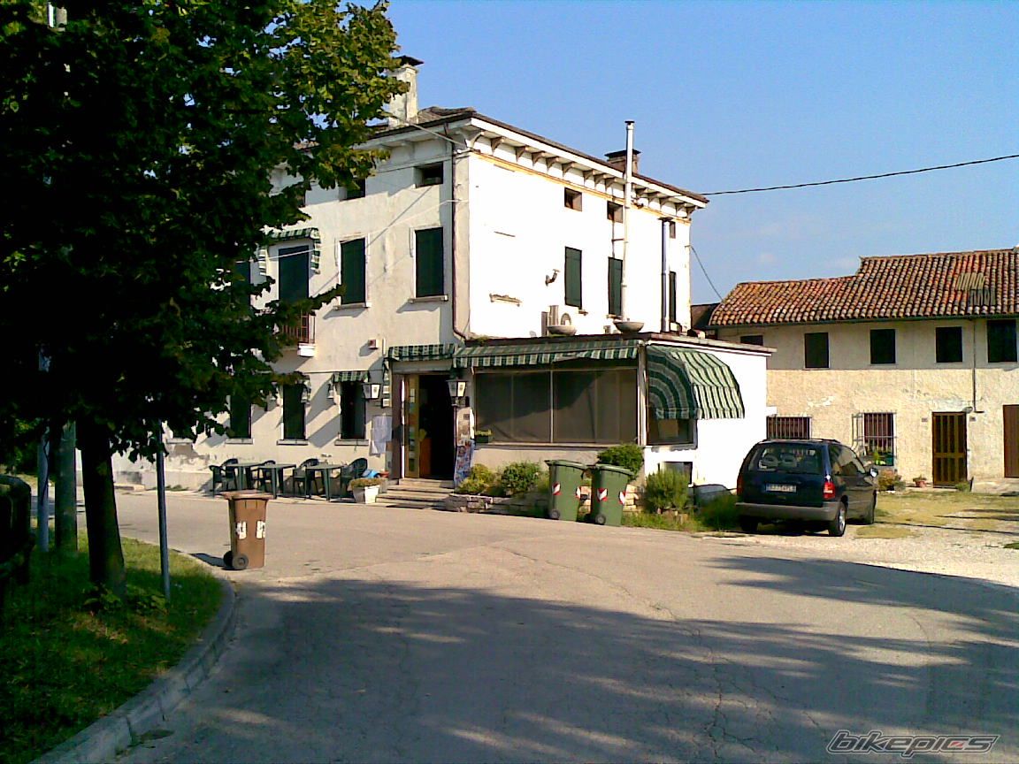 Photo 2072993