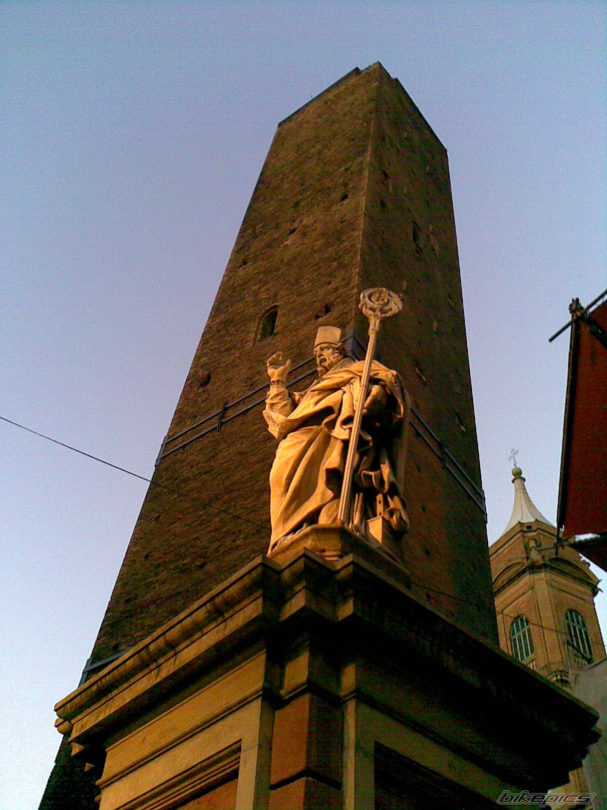 Photo 2073006