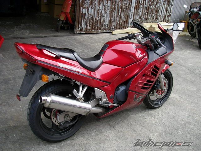 Photo 2073038