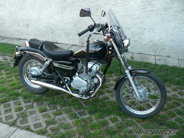 Photo 2073205