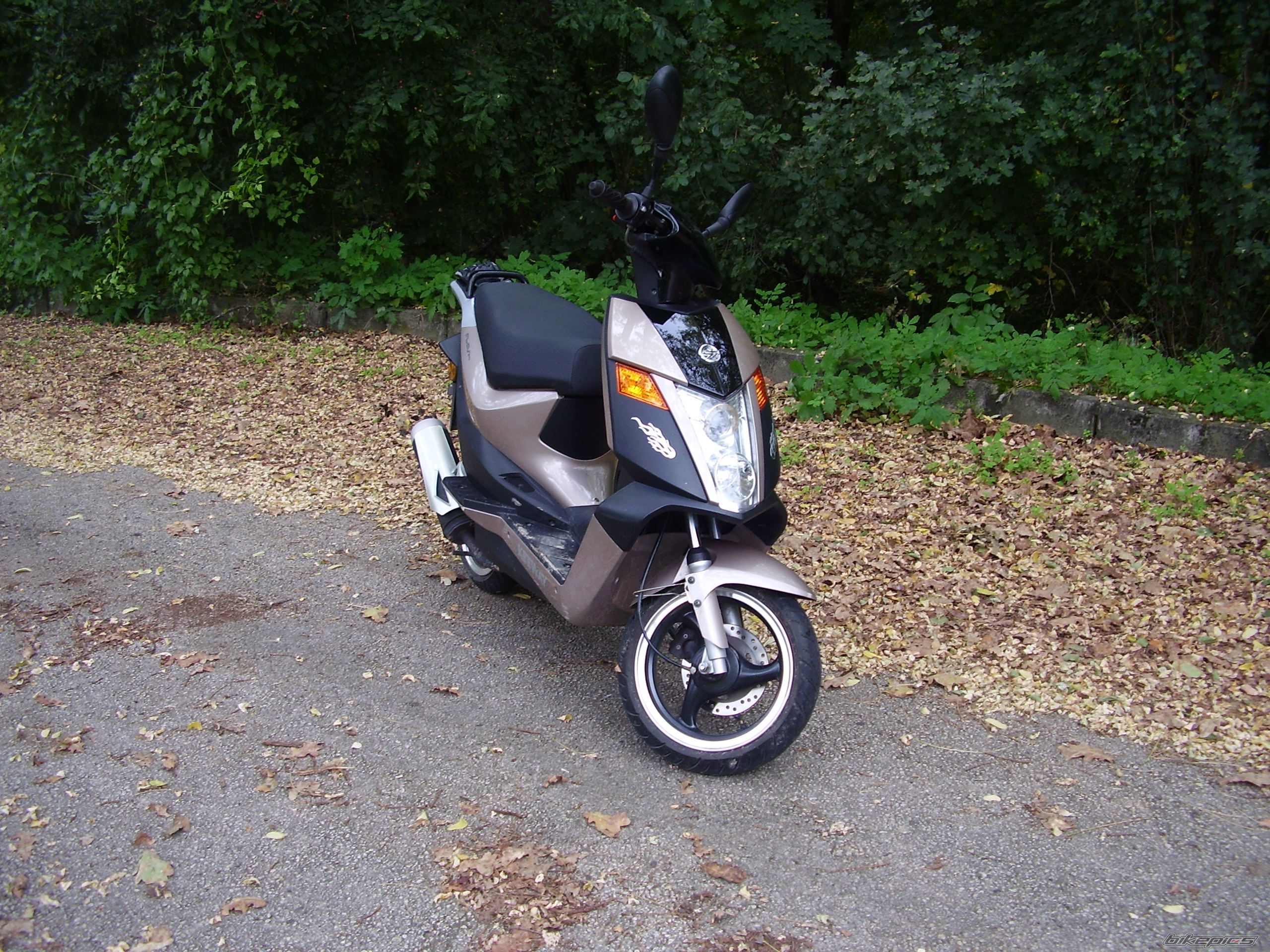 Photo 2073212