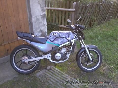 Photo 2073217