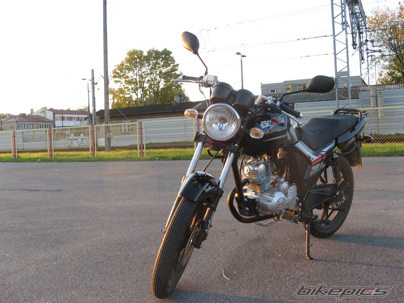 Photo 2073260