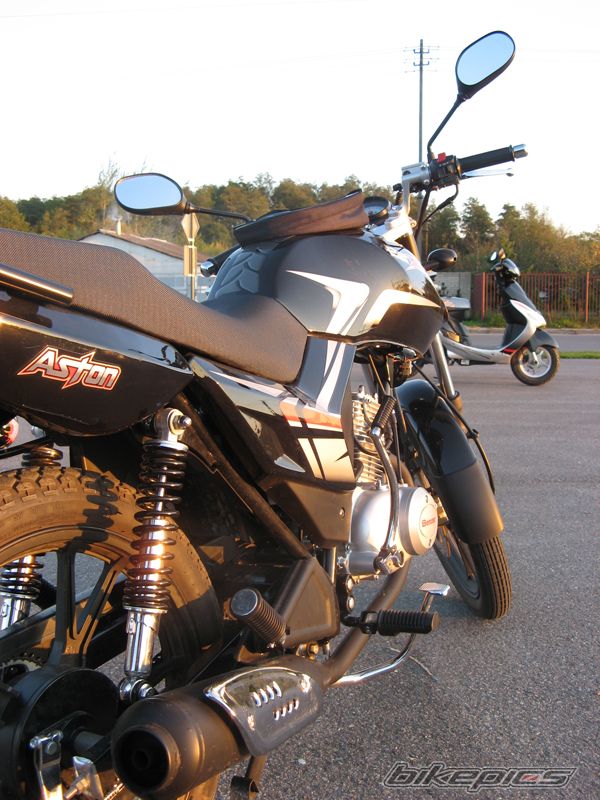 Photo 2073288