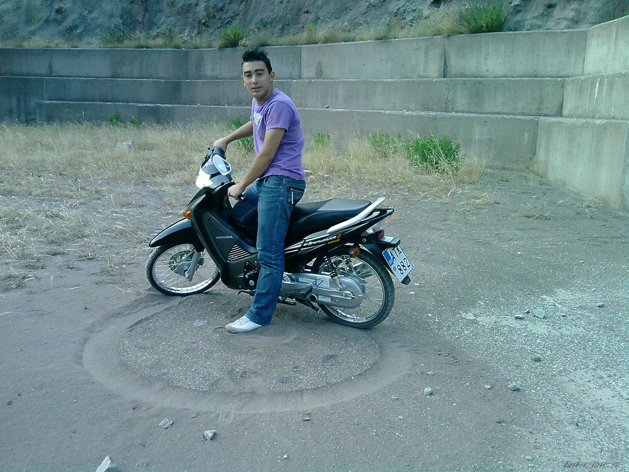 Photo 2073329