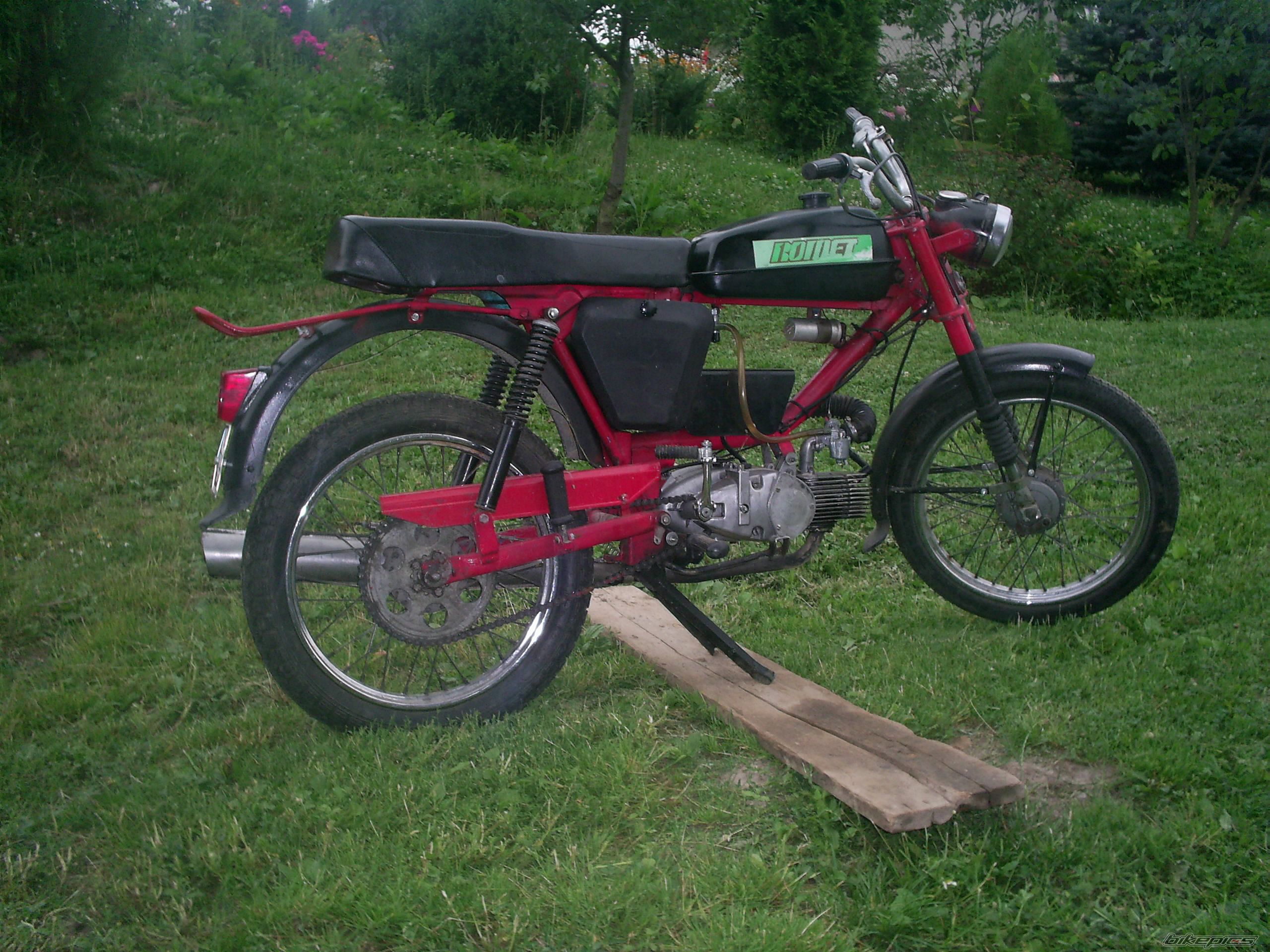 Photo 2073408