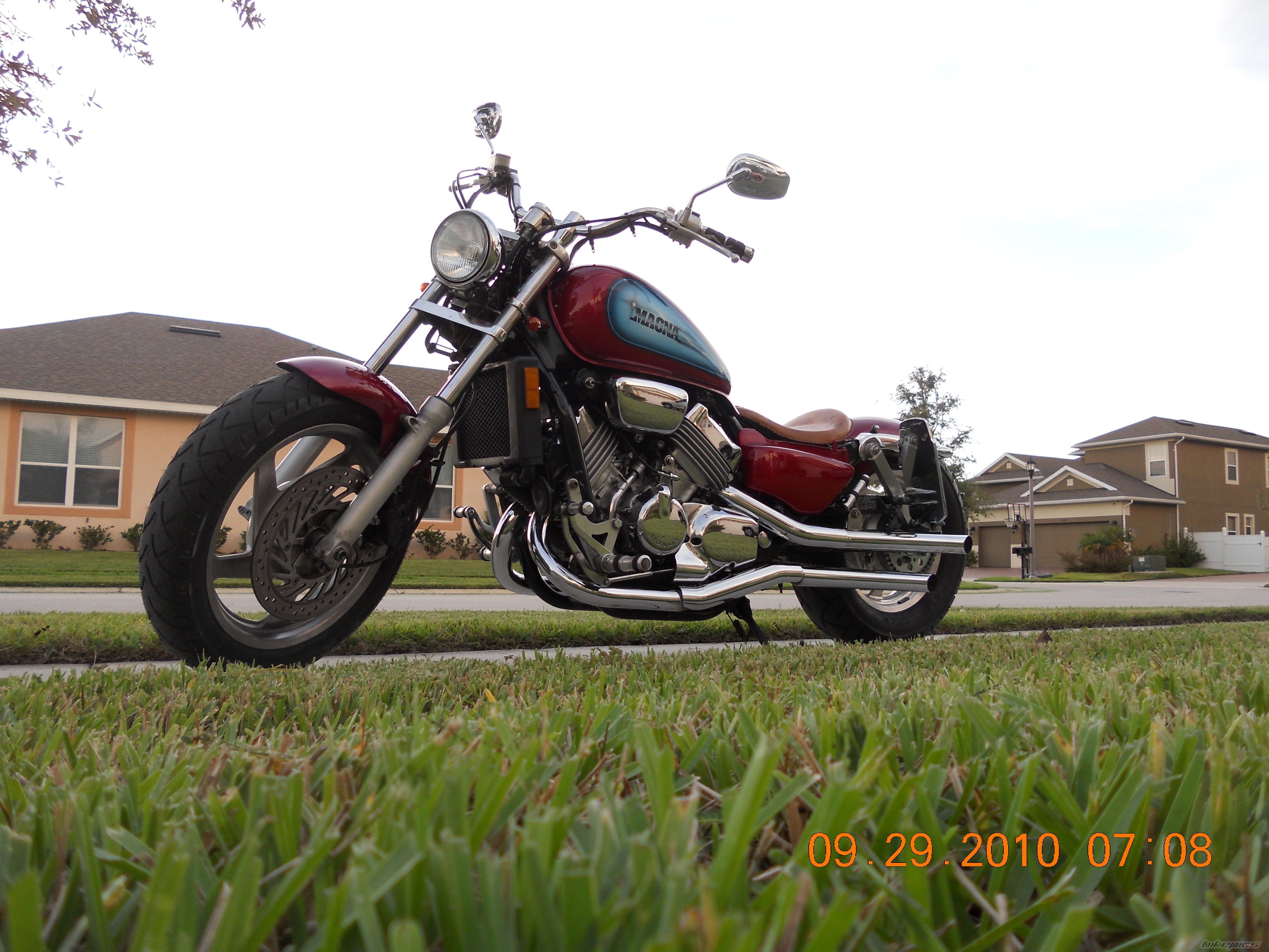 Photo 2073484