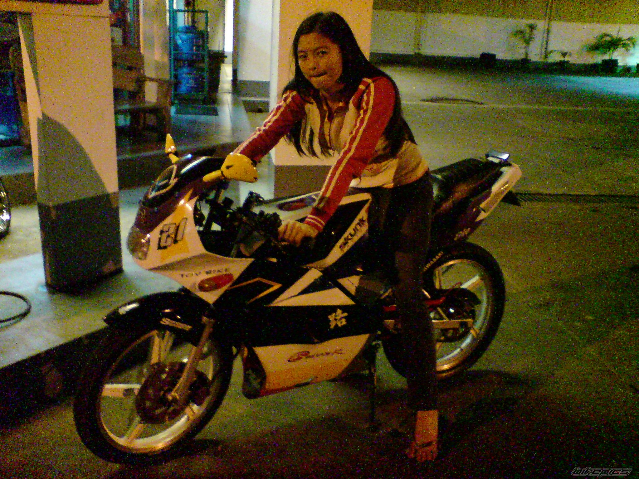 Photo 2073658
