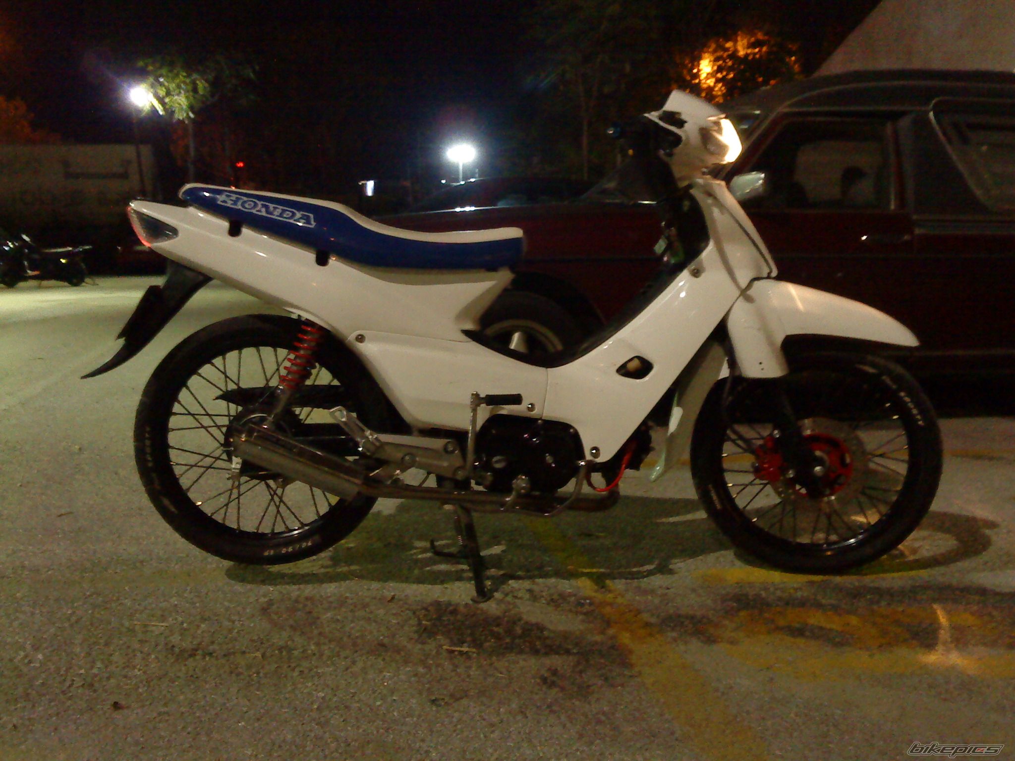 Photo 2073735